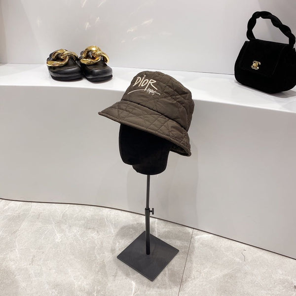 NEW ARRIVAL - CD CANNAGE SMALL BRIM BUCKET HAT BROWN – SneakBag Store